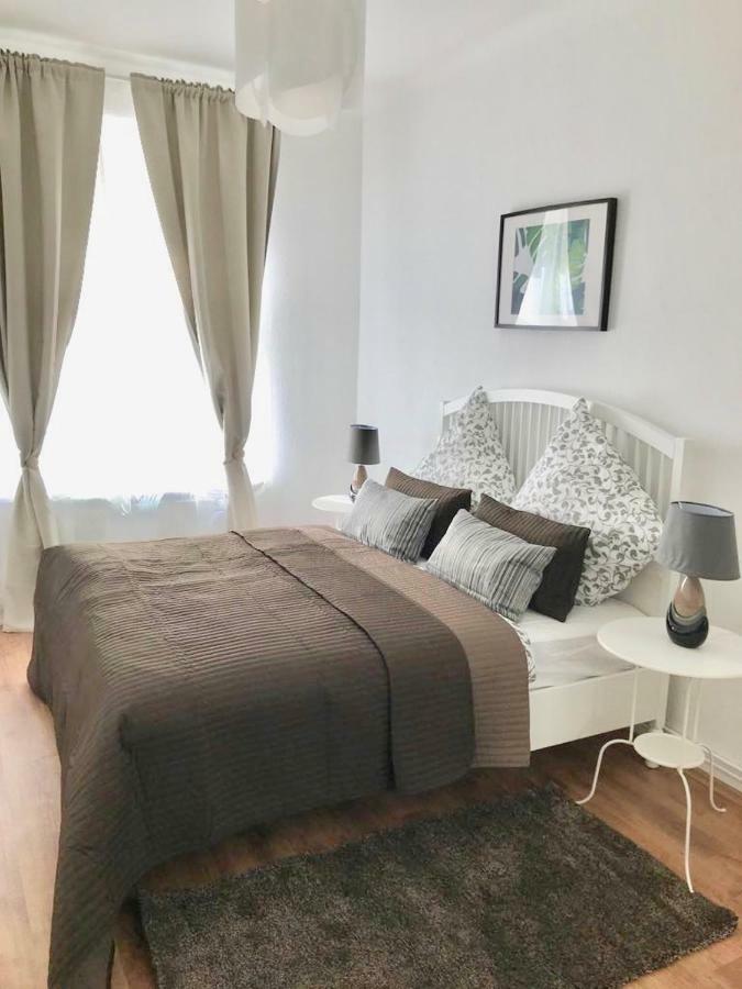 Am Ruppiner Und Fontane Therme Appartement *