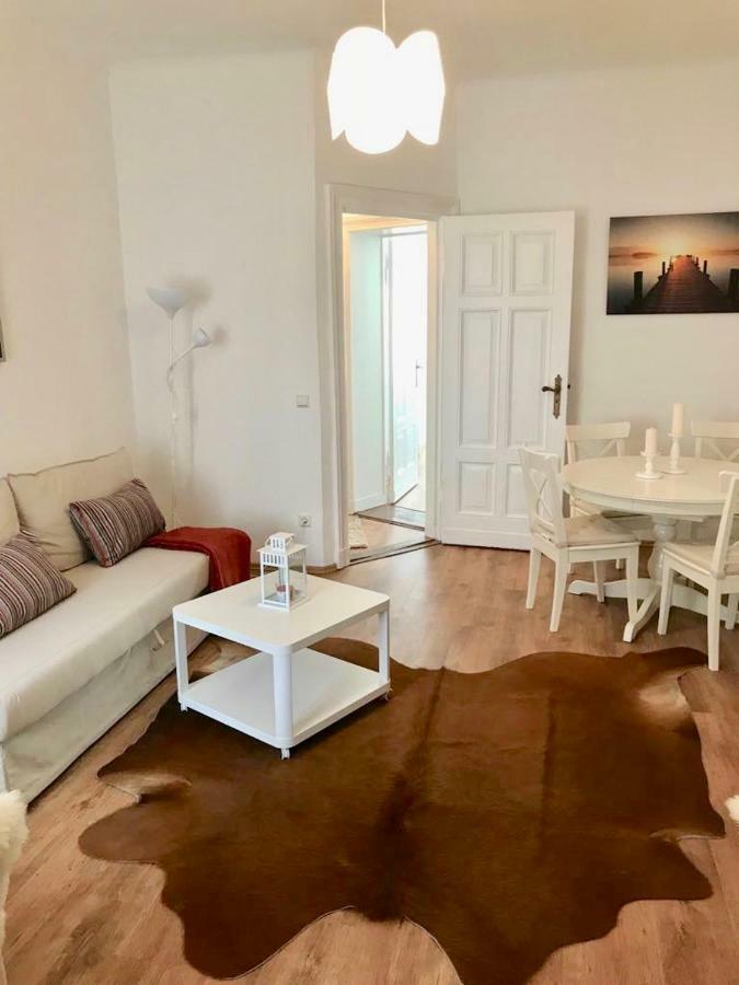 Am Ruppiner Und Fontane Therme Appartement